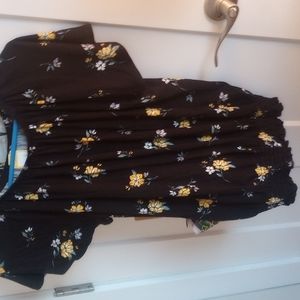Nwt Bixby top